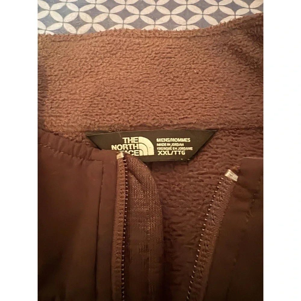 THE NORTH FACE MENS XXL JACKET BLACK AND GRAY 100% POLYESTER